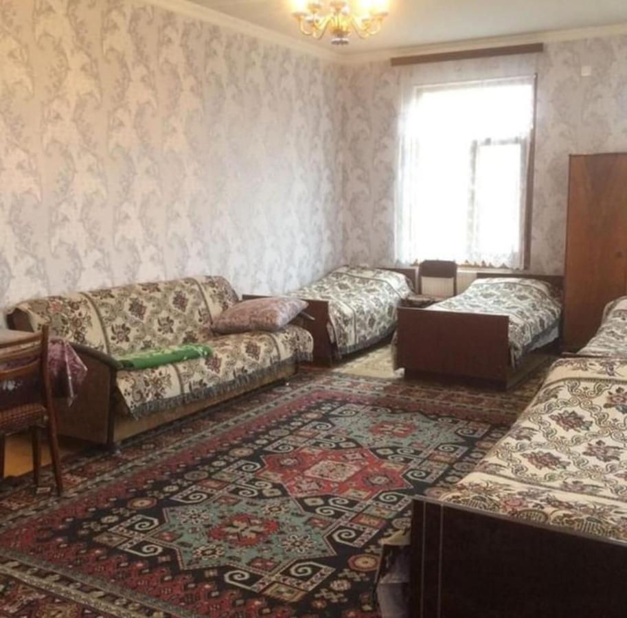 Huseyn Houses Gandja Eksteriør billede