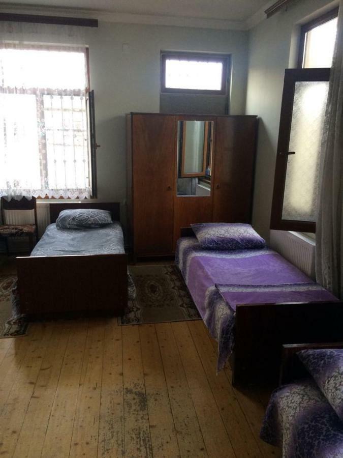 Huseyn Houses Gandja Eksteriør billede