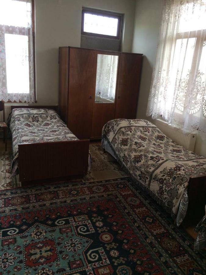 Huseyn Houses Gandja Eksteriør billede