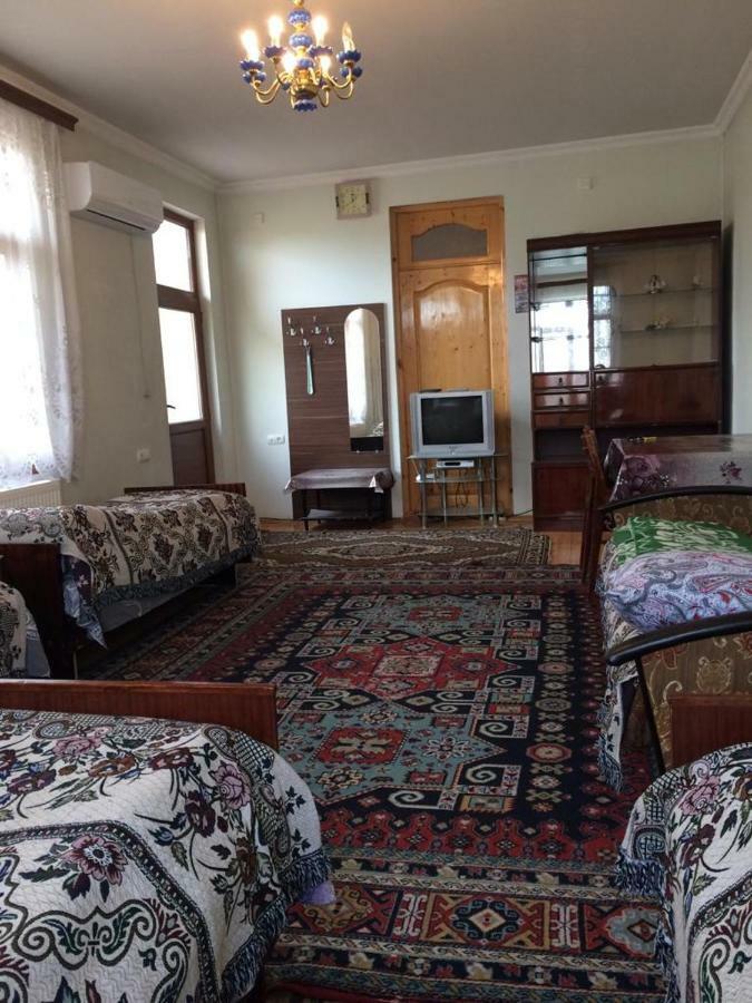 Huseyn Houses Gandja Eksteriør billede