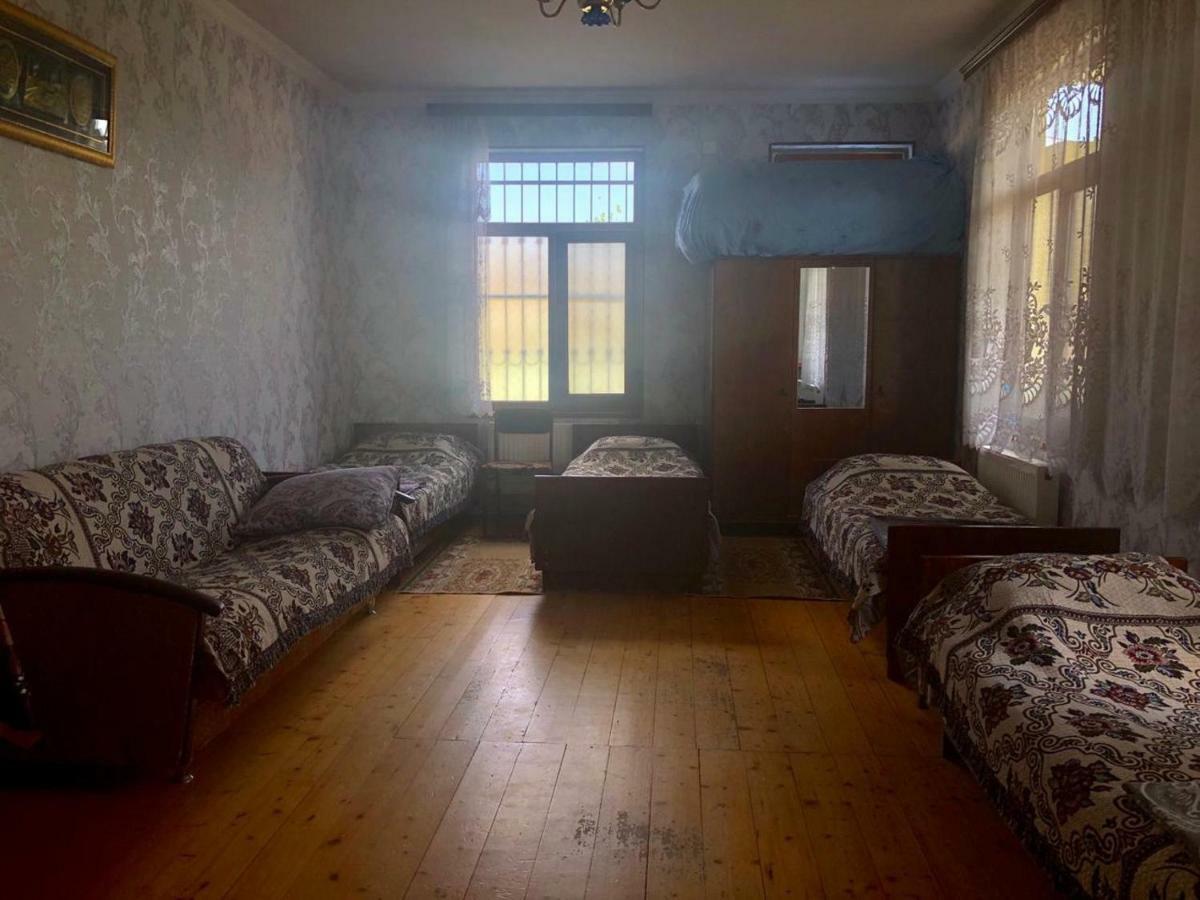 Huseyn Houses Gandja Eksteriør billede